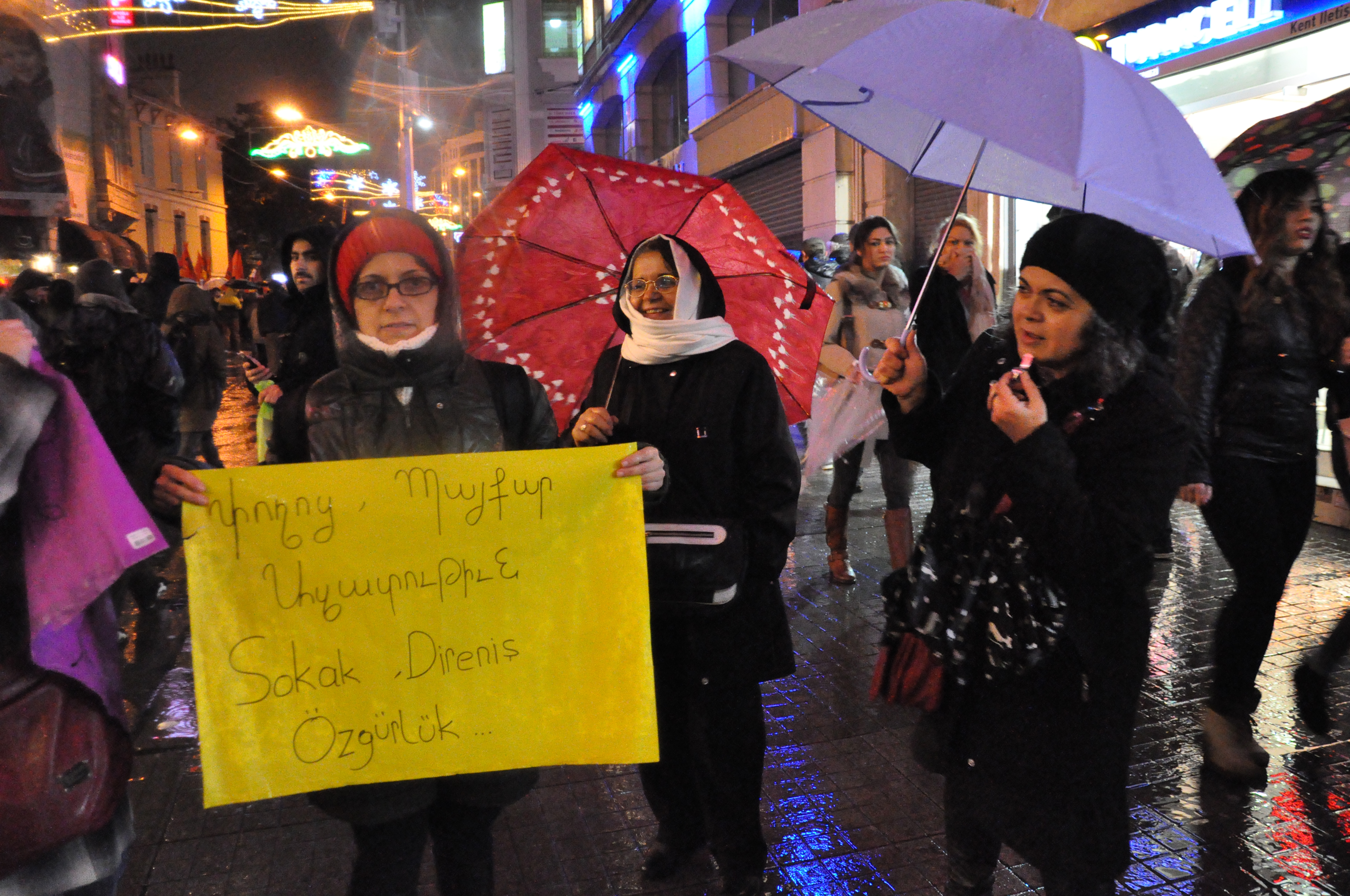 8 Mart Feminist Gece Yürüyüşü / 2014 / Foto: Cumhuriyet Arşivi