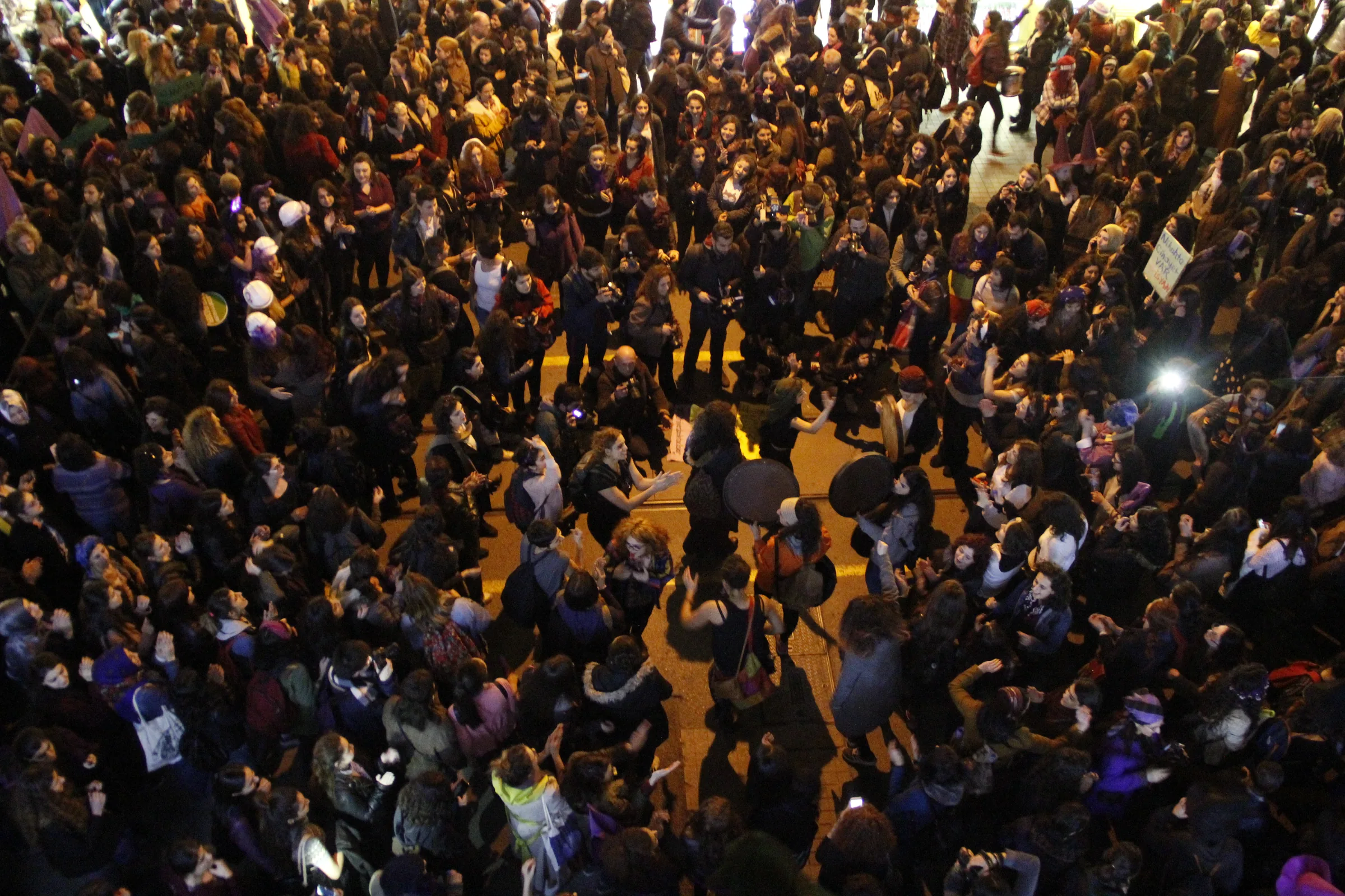 8 Mart Feminist Gece Yürüyüşü / 2016 / Foto: Bilinmiyor