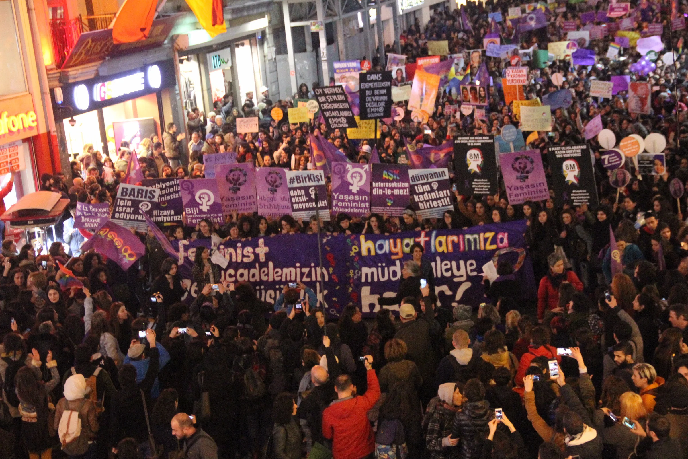 8 Mart Feminist Gece Yürüyüşü / 2017 / Foto: Zeynep Kuray
