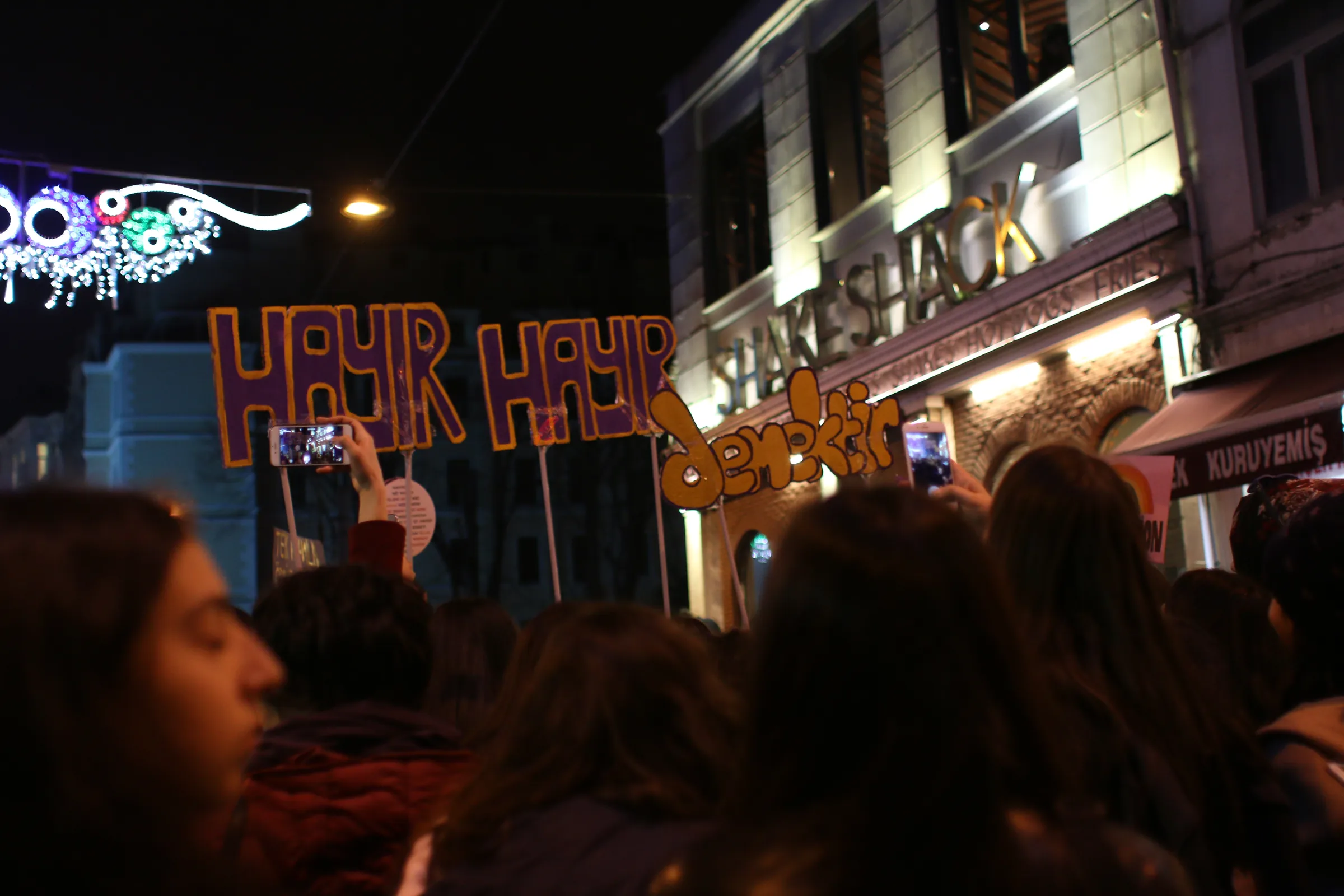 8 Mart Feminist Gece Yürüyüşü