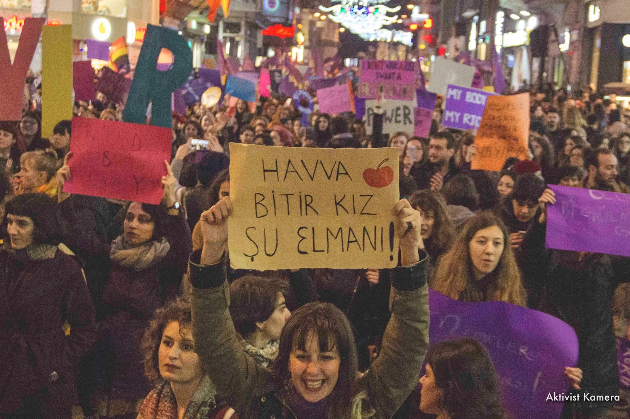 8 Mart Feminist Gece Yürüyüşü / 2017 / Foto: Aktivist Kamera