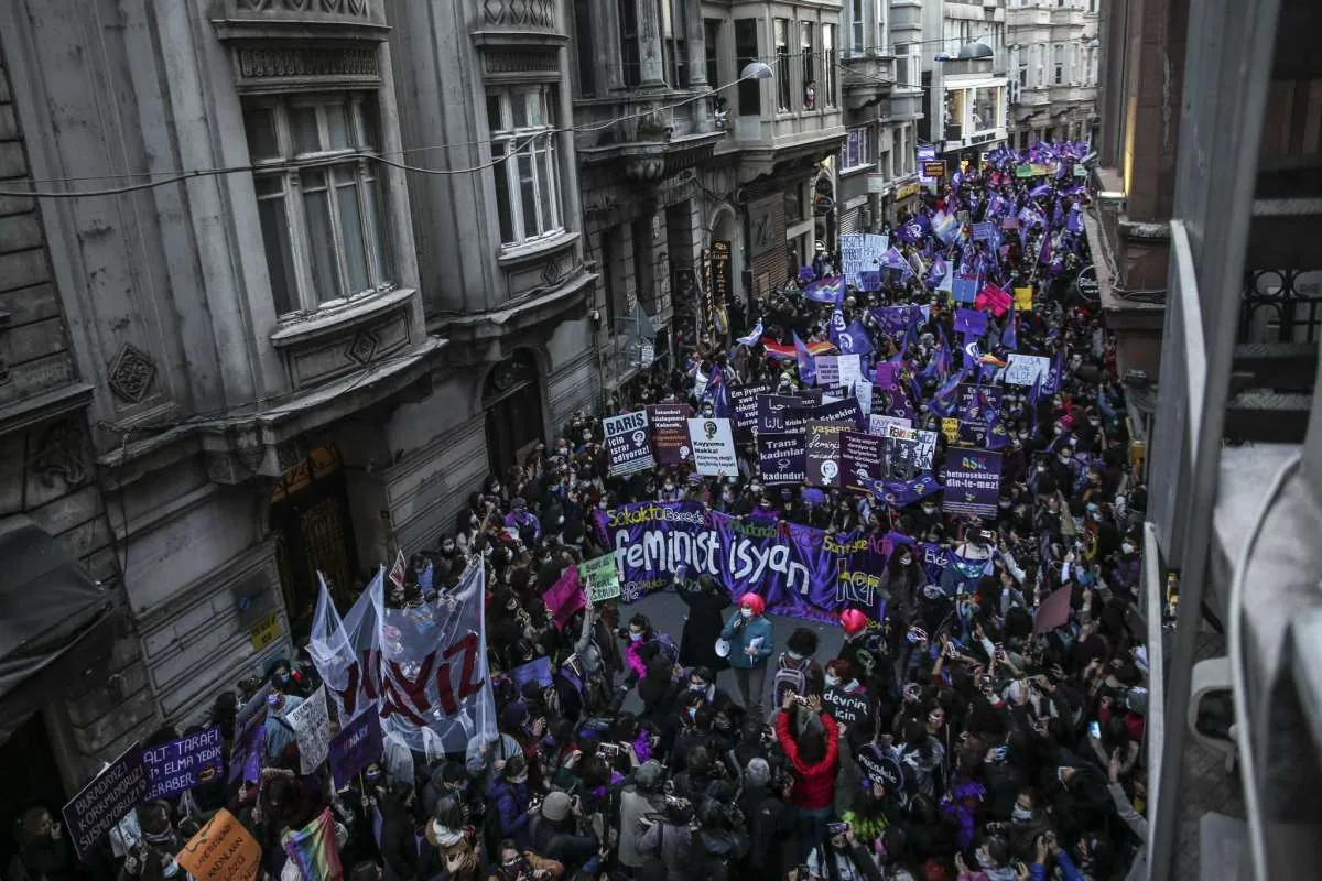 8 Mart Feminist Gece Yürüyüşü / 2021 / Foto: AP News